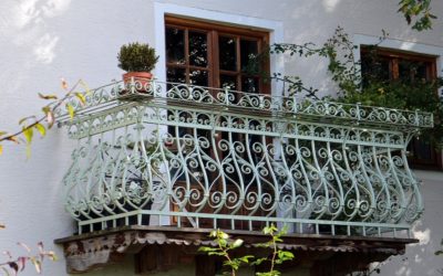 Balustrada przy schodach – wygoda i ozdoba